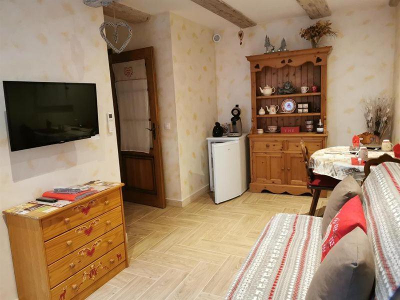 Chambres Suite D'Hote Divine Providence Винтсенайм Экстерьер фото