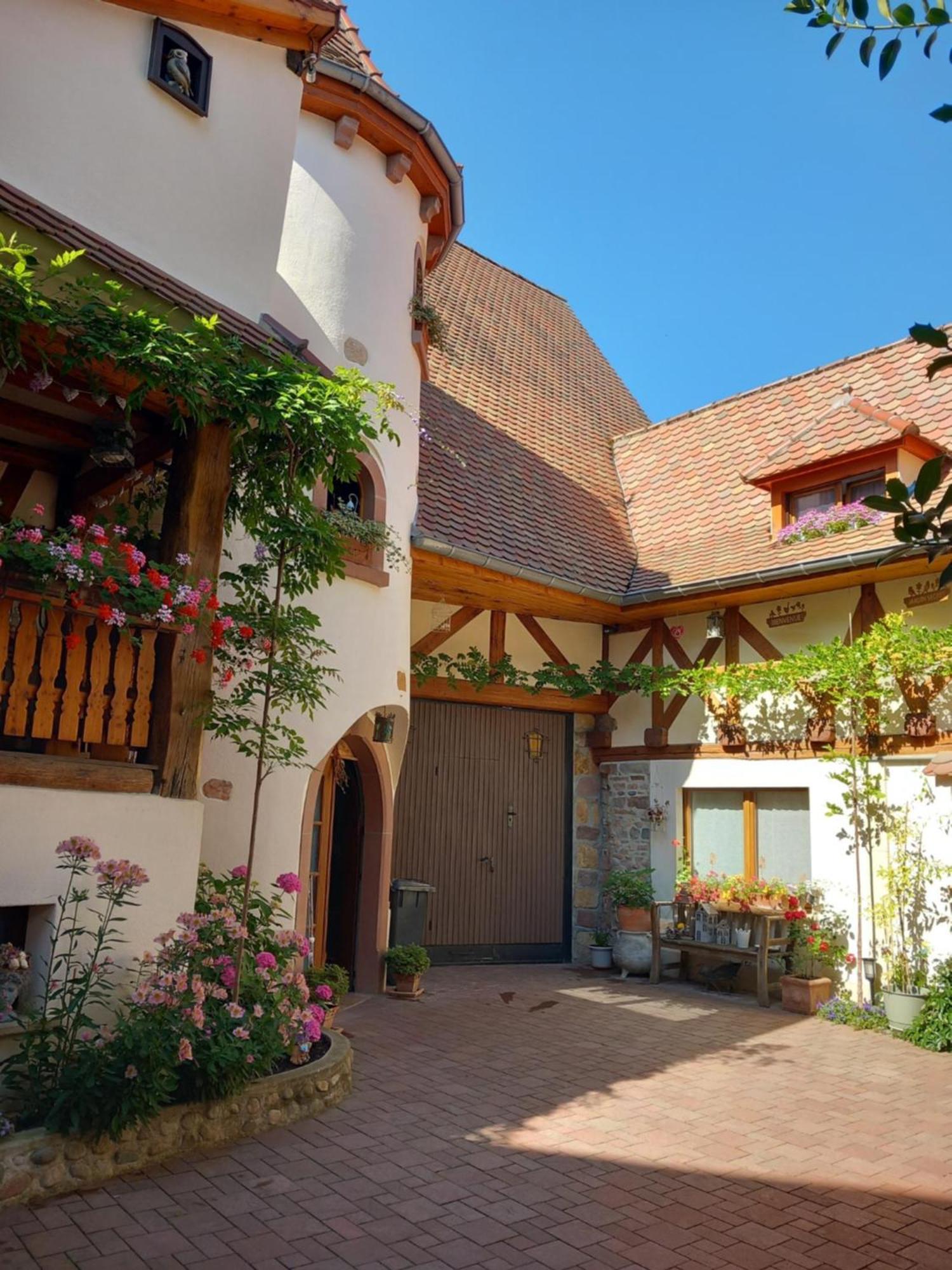 Chambres Suite D'Hote Divine Providence Винтсенайм Экстерьер фото